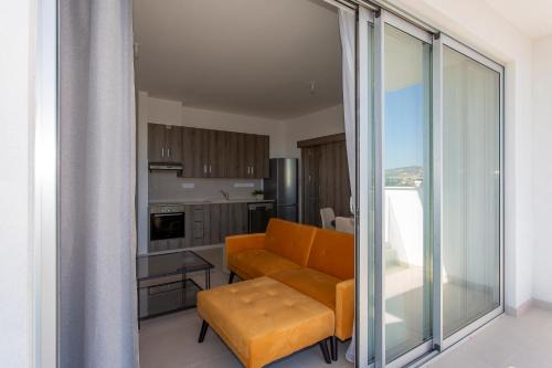 BlueBell Limassol Suites