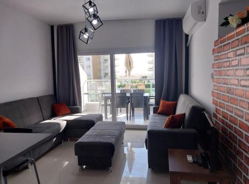 Pool View Apartment with Hotel Facilities