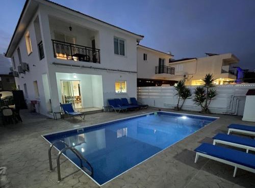 White Rose Villa