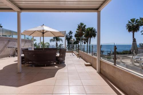 Beachfront Luxury Living Limassol