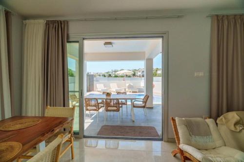 Geo Panoramic Villa Konnos - Pool, Game Room, Gym in Protaras