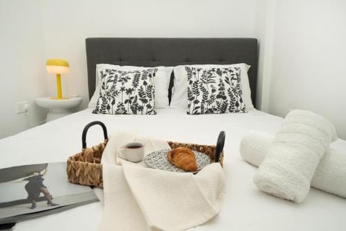 Central 2 bedroom flat