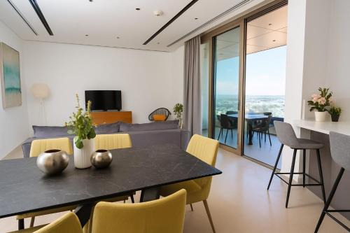 360 Sky Residence, Gym & Pool - 26th Floor