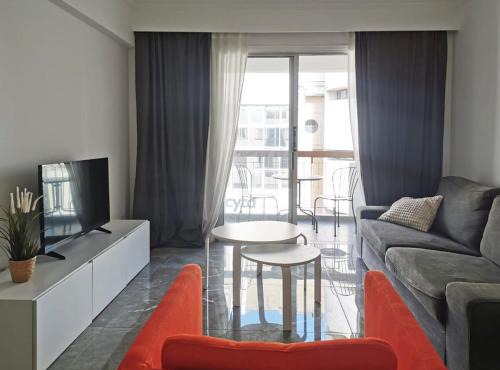 Naxou Modern Residence By Staycom