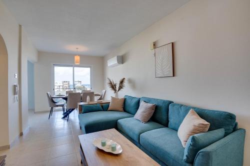 Charming 3-Bed Duplex with Stunning Sea View