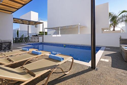 Villa Evelin - Ayia Napa Resort Center