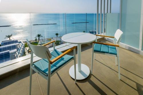 Radisson Beach Resort Larnaca in Larnaca