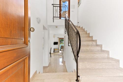 2 bedroom Villa Destu with private pool and golf views, Aphrodite Hills Resort