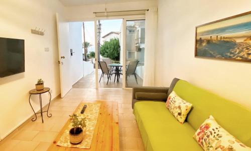 JustSmile - Seaview Maisonette in Latchi