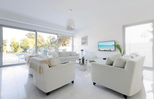 Katerina House