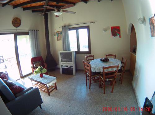 ARODAFNI HOUSE. Unique views and amazing sunsets.